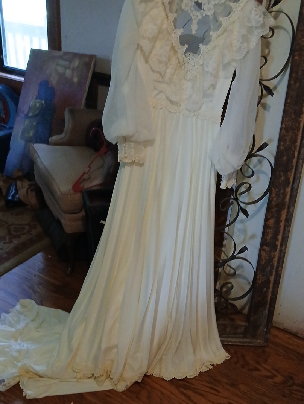 Alfred Angelo Ivory Lace Bridal Gown with Sheer Netting Sz 8